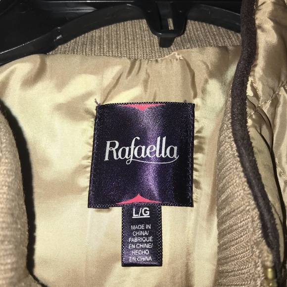 Brown and Gold Vest - Picture 4 of 7